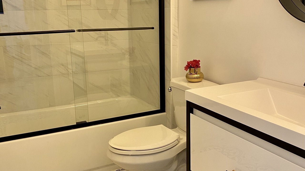 Photo of Bathroom in Lake Balboa