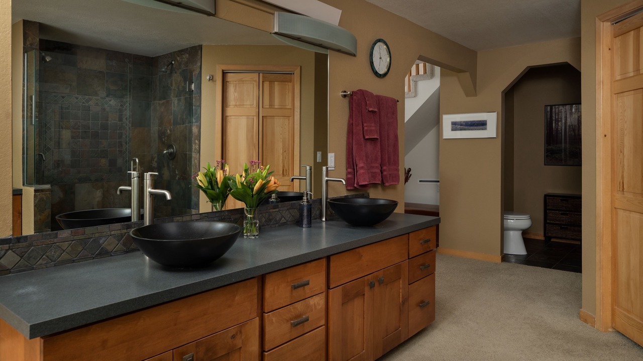 Photo of Bathroom in Coal Creek