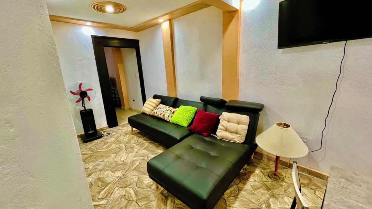 Photo of Livingroom in F.w.i