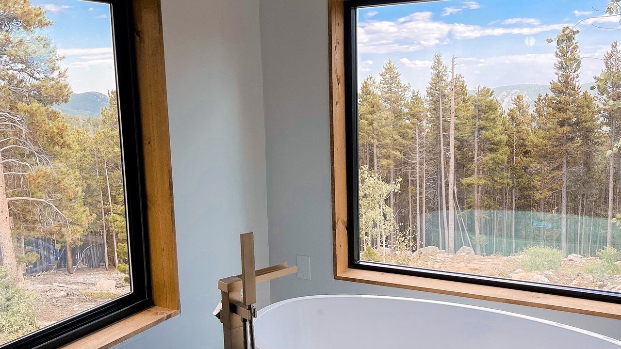 Photo of Bathroom in Golden