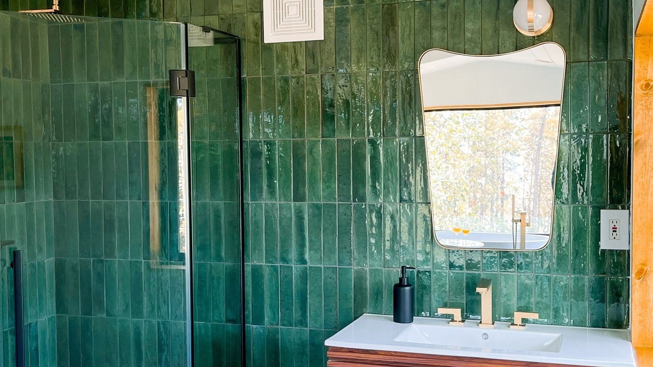 Photo of Bathroom in Golden