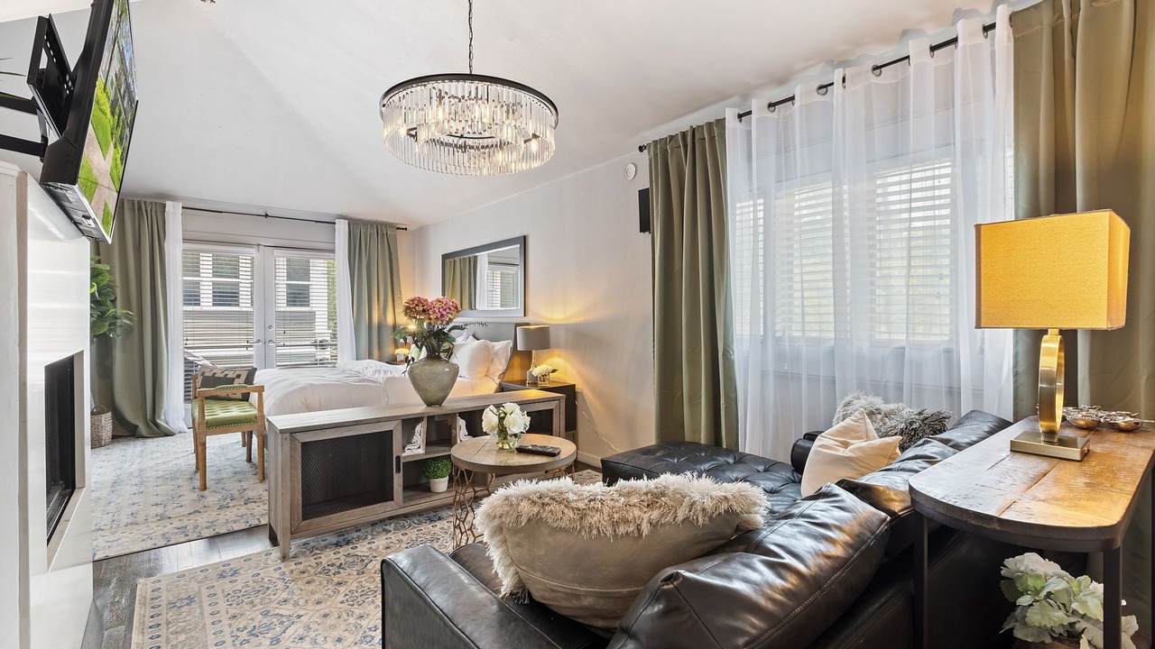 Photo of Bedroom in Old East Dallas