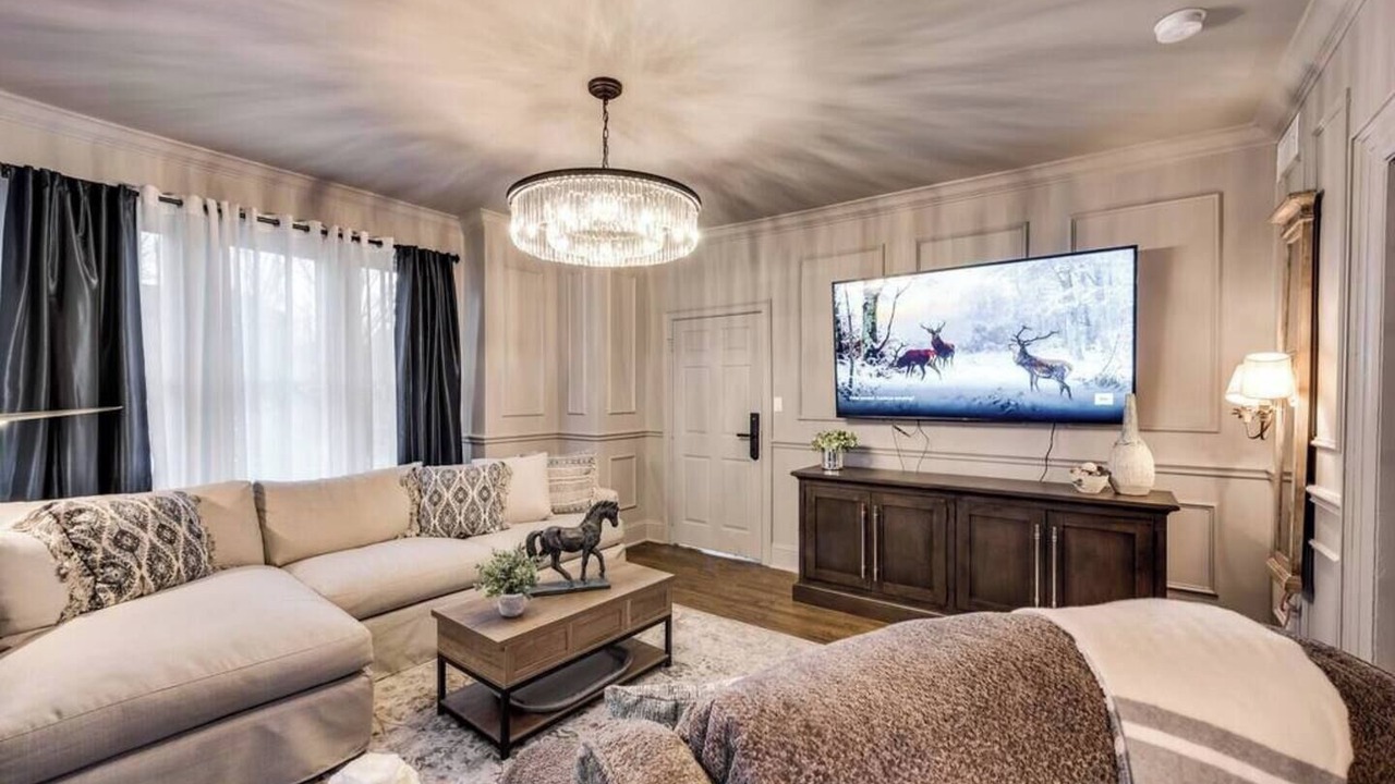 Photo of Livingroom in Old East Dallas