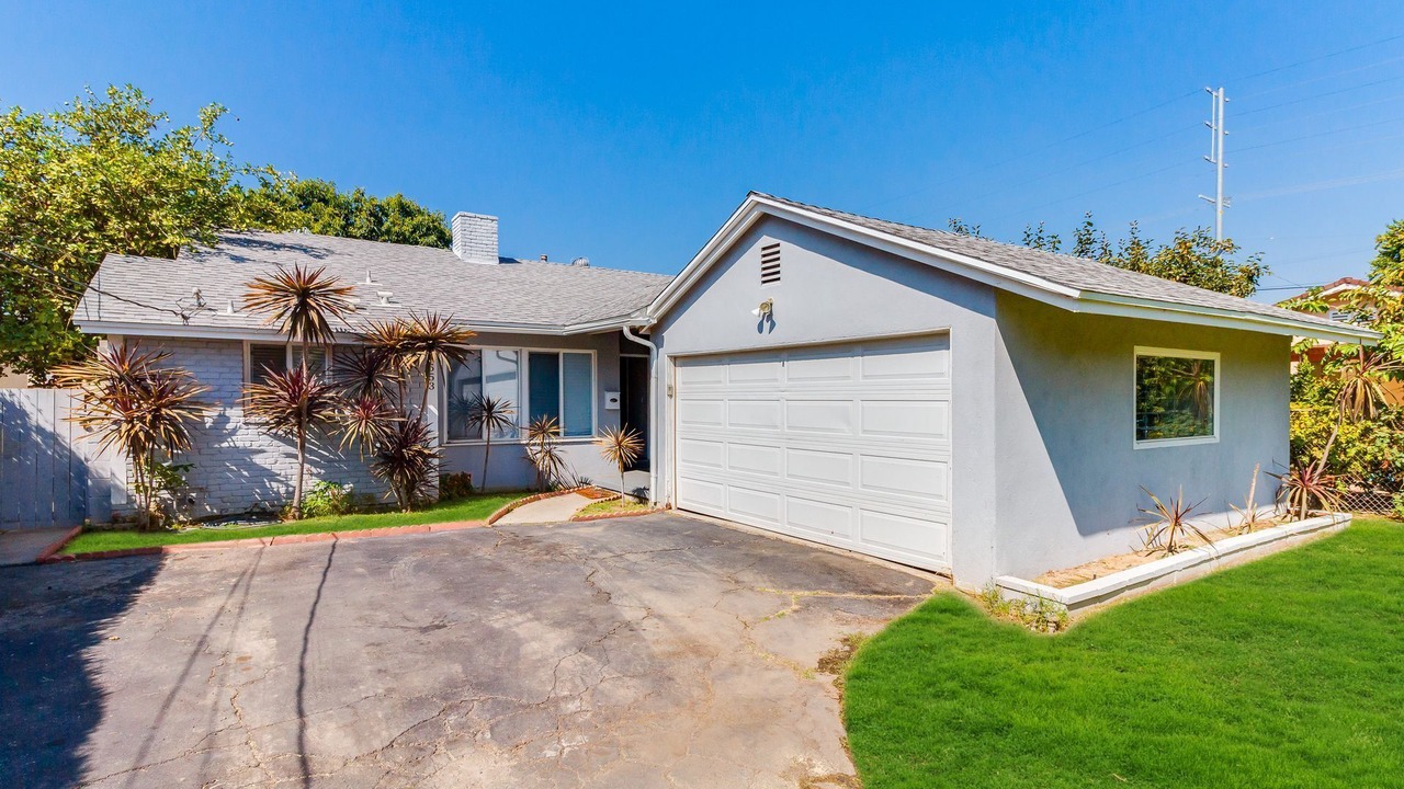 Photo of Outdoor in Reseda