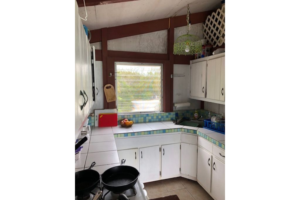 Photo of Kitchen in Bahama Palm Shores