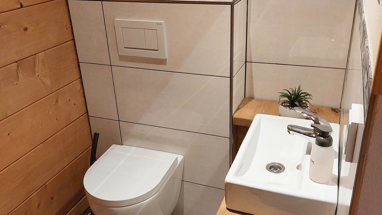 Photo of Bathroom in Plutscheid