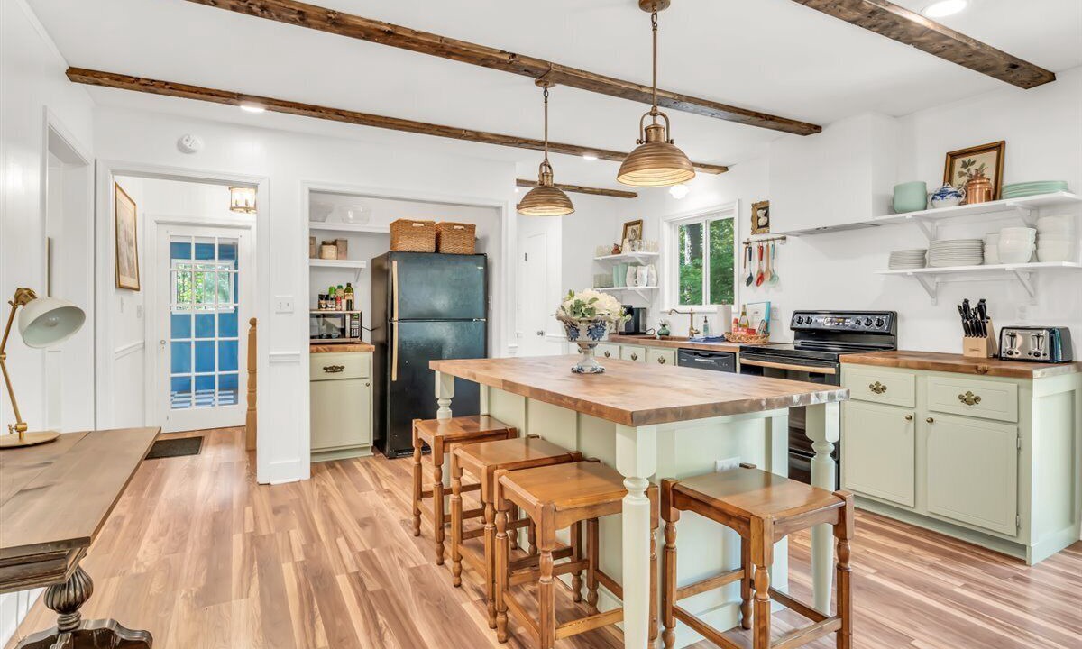 Photo of Kitchen in Merifield Acres