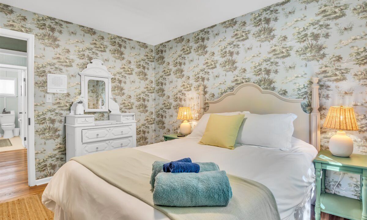 Photo of Bedroom in Merifield Acres