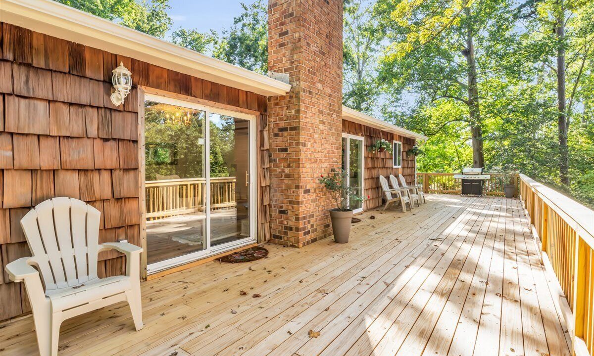 Photo of Patio Balcony in Merifield Acres