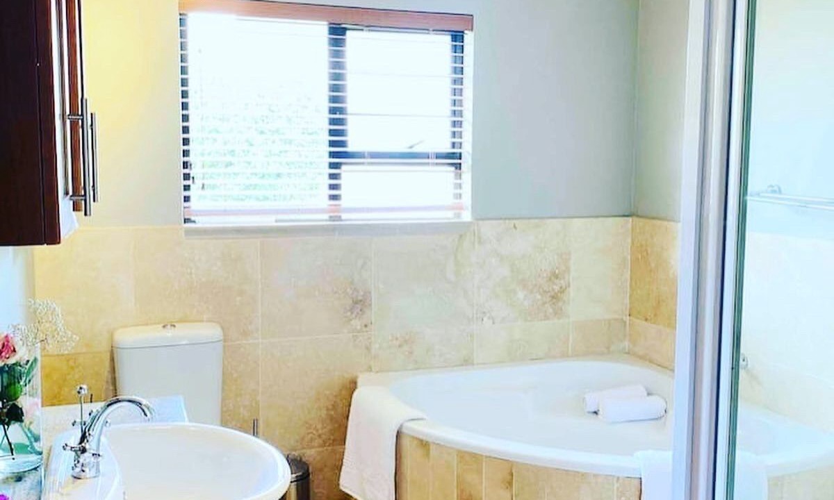 Photo of Bathroom in Beacon Bay