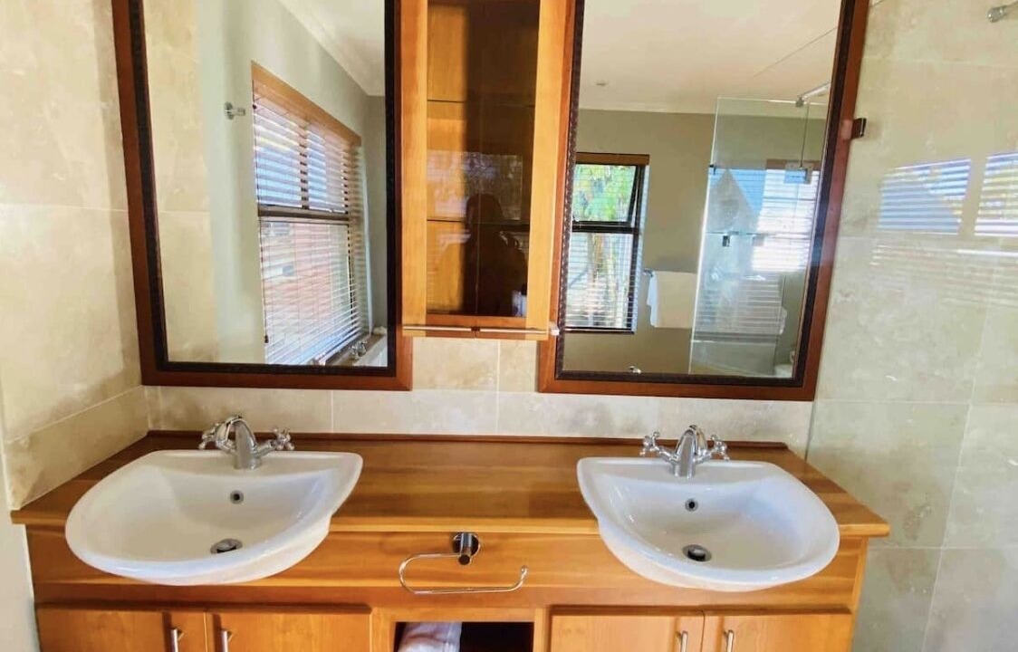 Photo of Bathroom in Beacon Bay