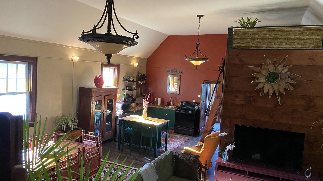 Photo of Livingroom in Elora