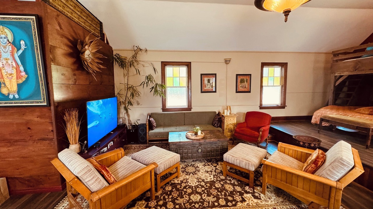 Photo of Livingroom in Elora
