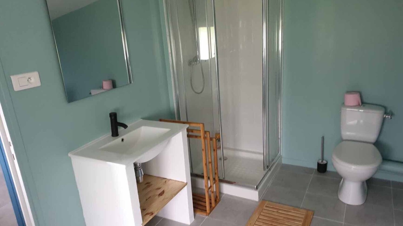 Photo of Bathroom in Rostrenen