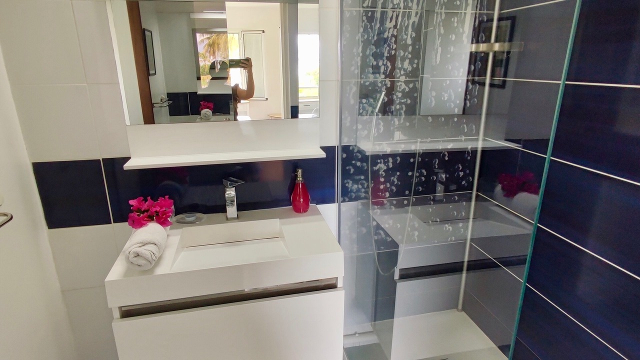 Photo of Bathroom in Bas du Fort