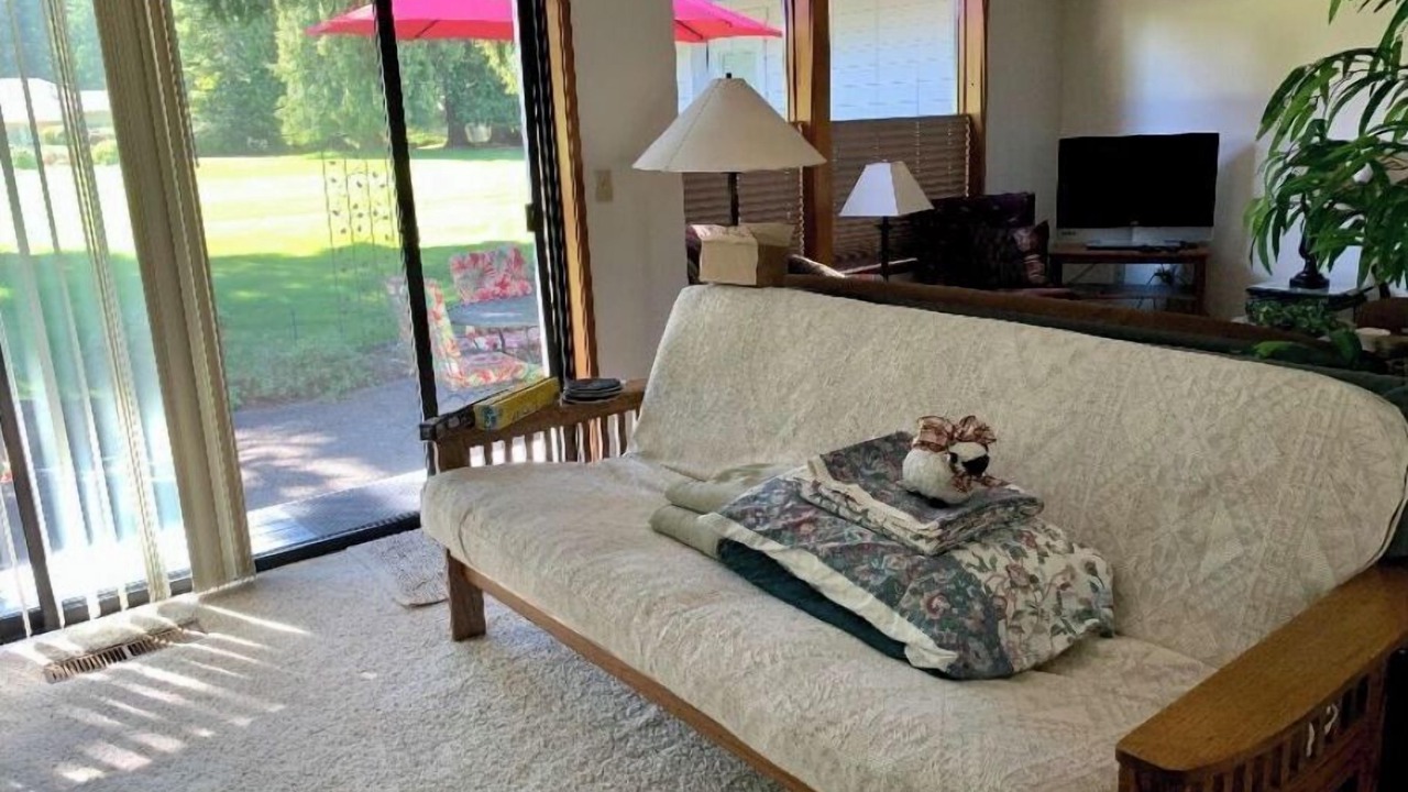 Photo of Livingroom in Sequim