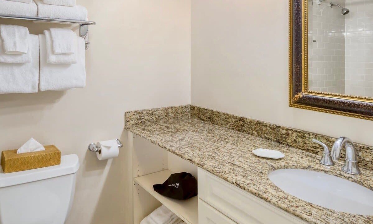 Photo of Bathroom in Jamestown