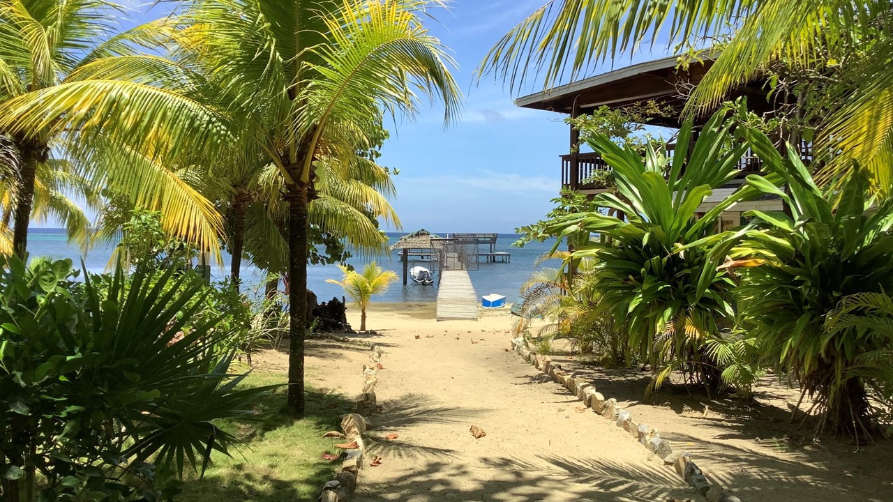 Photo of Others in Antoneys Cay