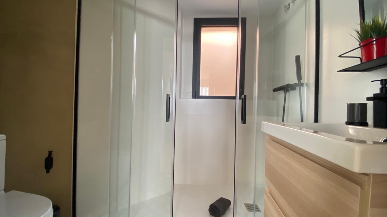 Photo of Bathroom in Collblanc y La Torrassa