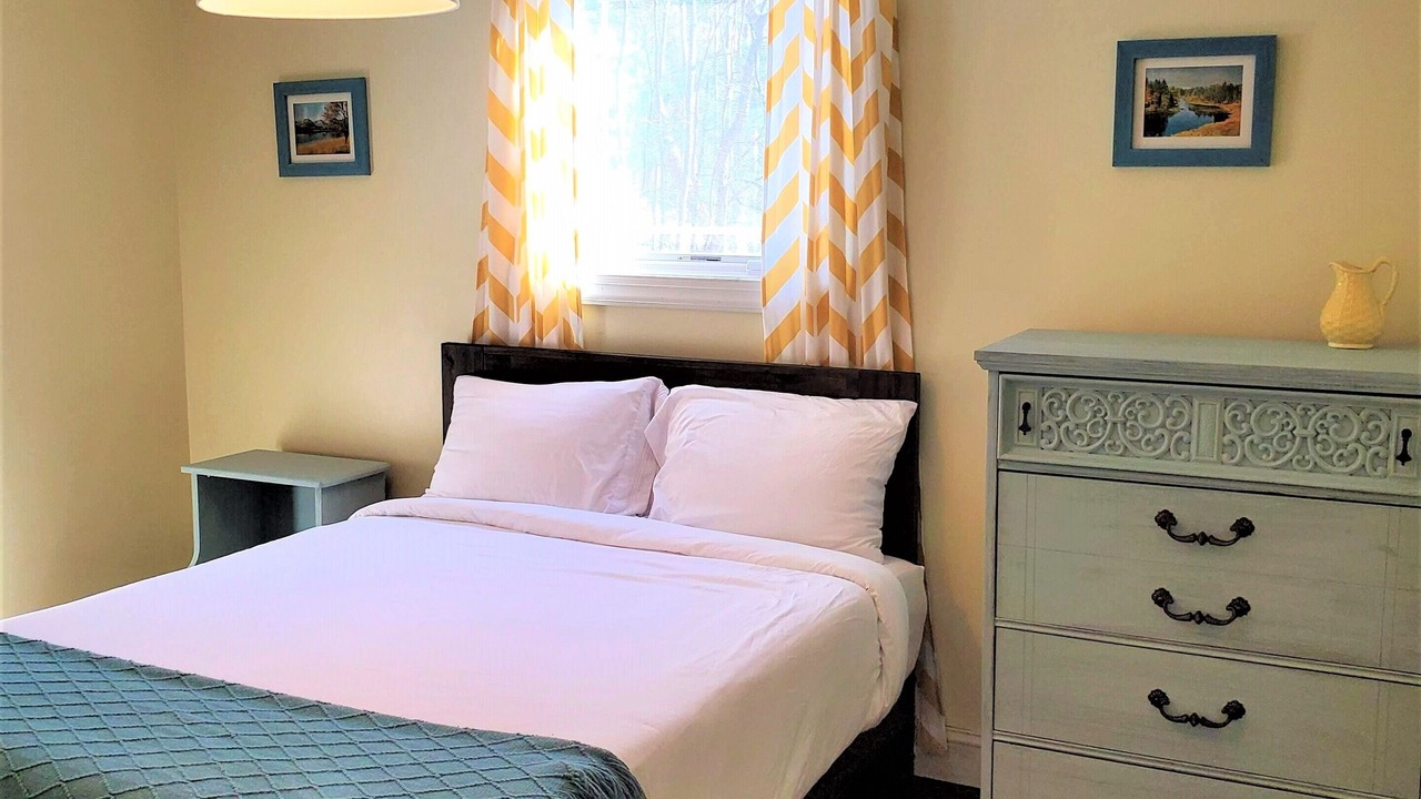 Photo of Bedroom in Stroudsburg