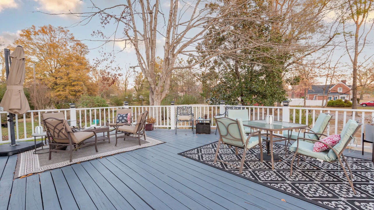 Photo of Outdoor in Blackstone