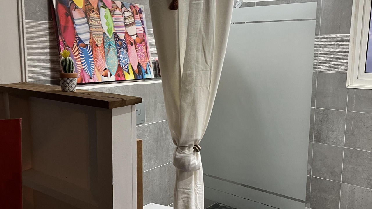 Photo of Bathroom in Saint-Claude