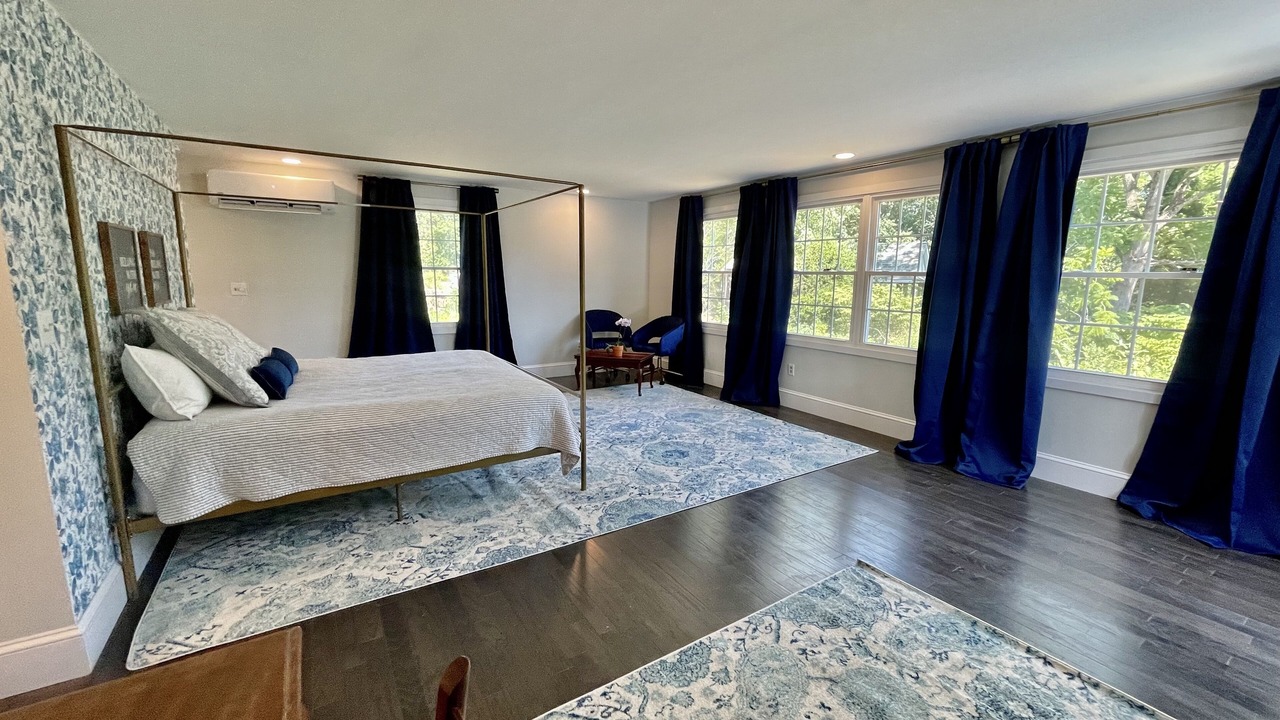 Photo of Bedroom in Charlestown