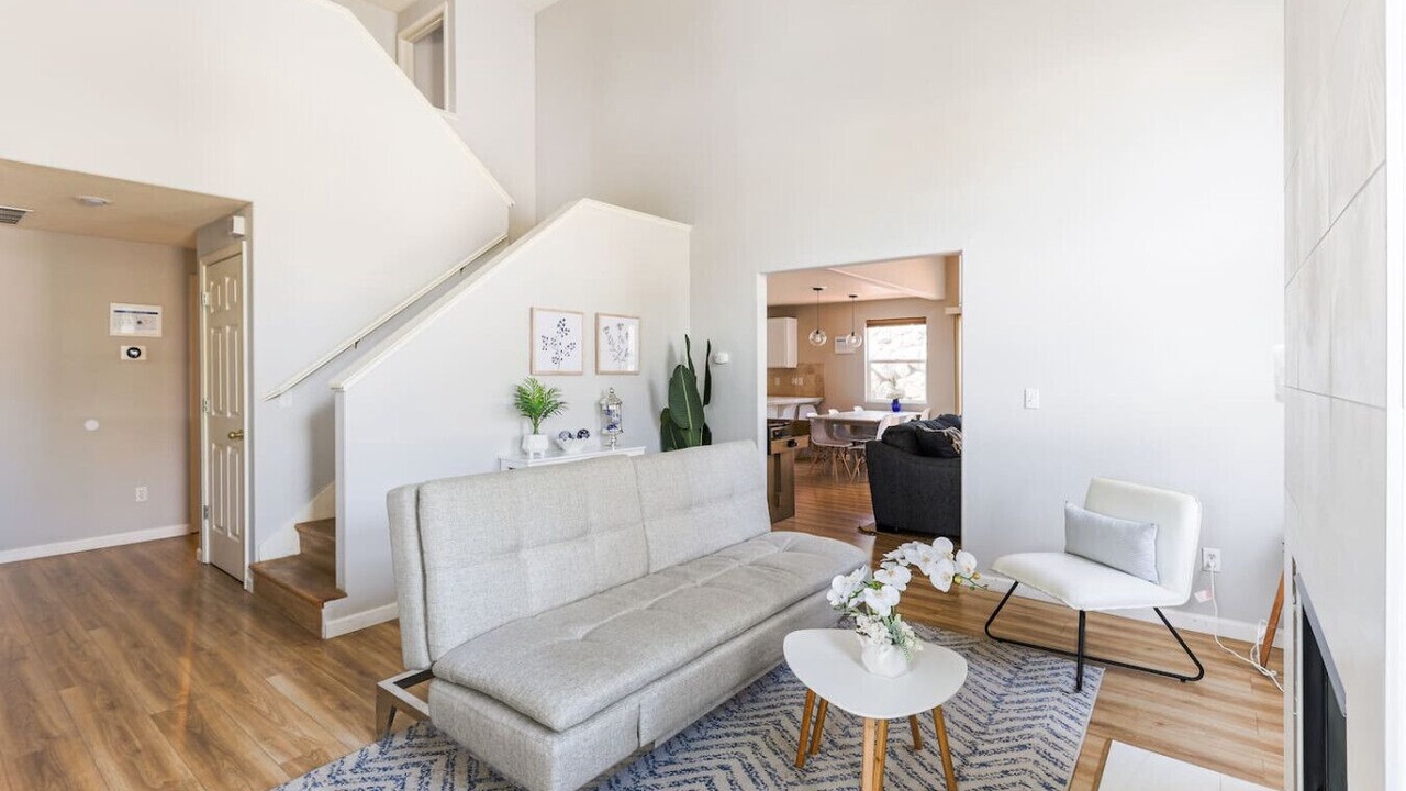 Photo of Livingroom in Northwest Reno