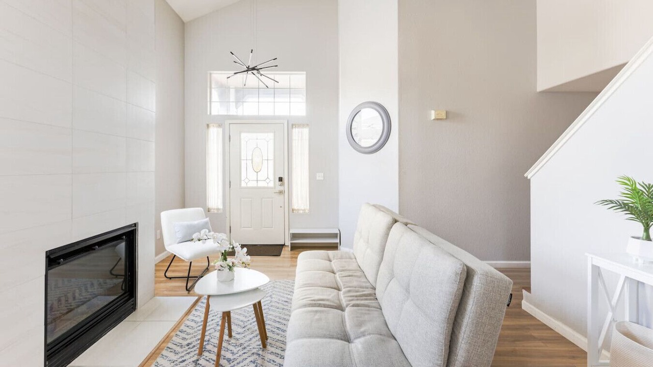 Photo of Livingroom in Northwest Reno