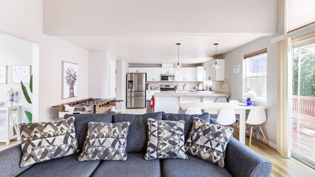 Photo of Livingroom in Northwest Reno