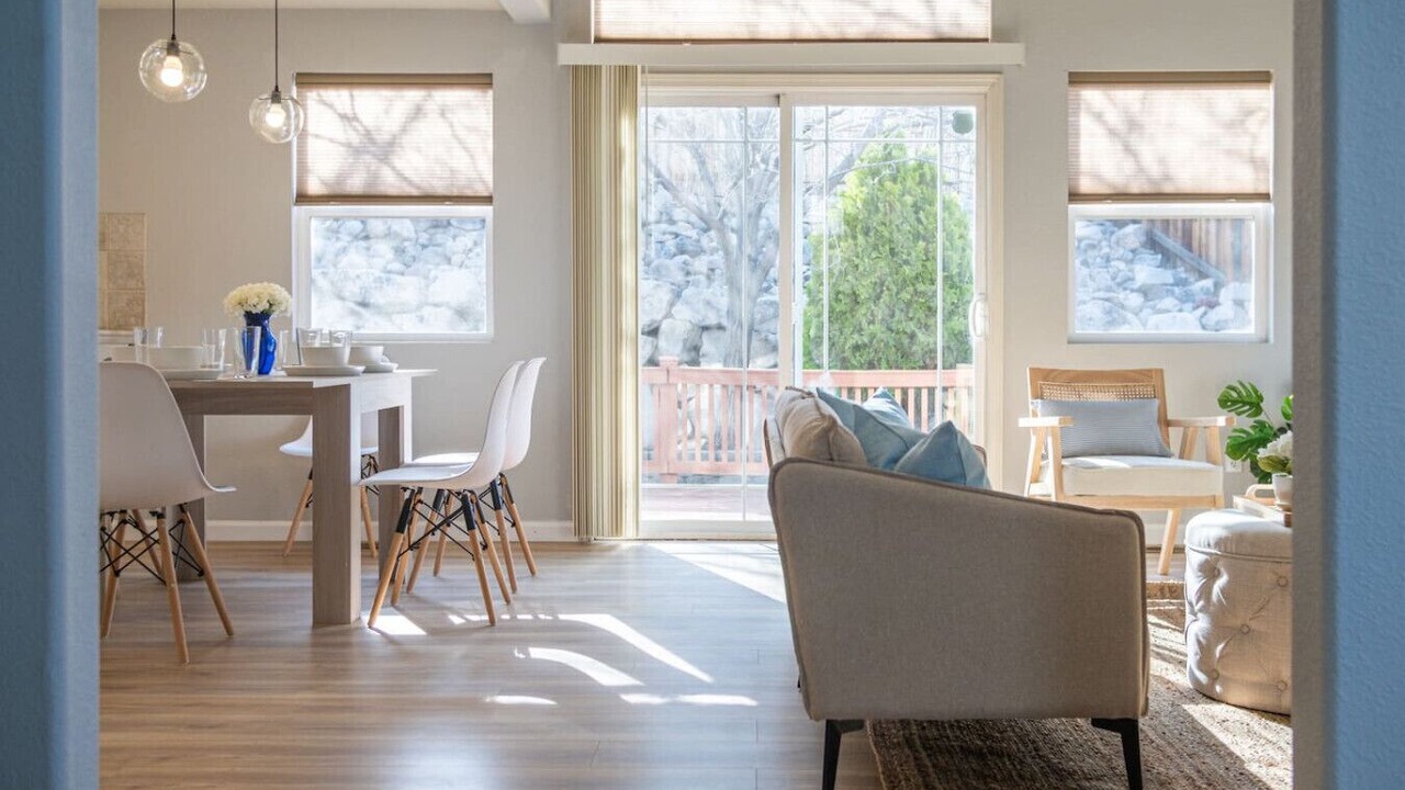Photo of Livingroom in Northwest Reno
