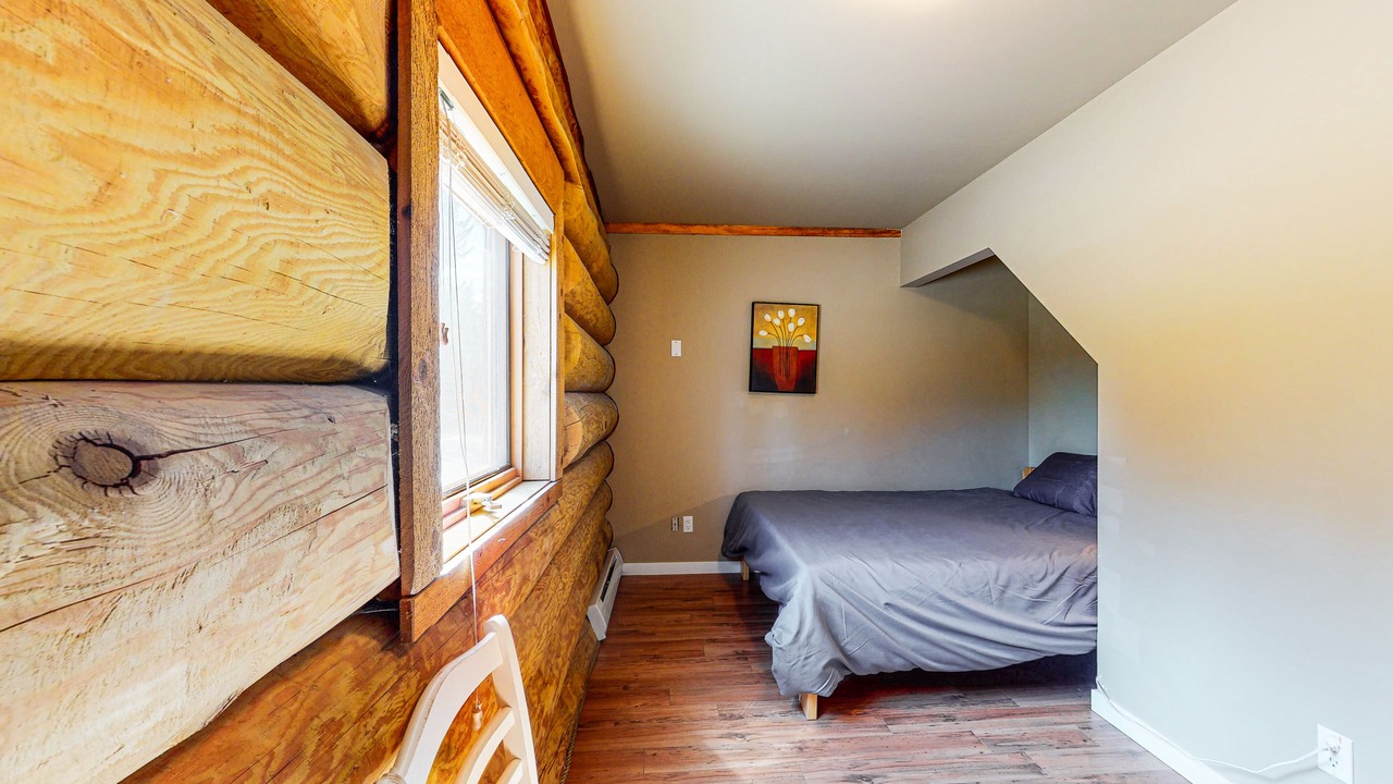 Photo of Bedroom in Lac Le Jeune