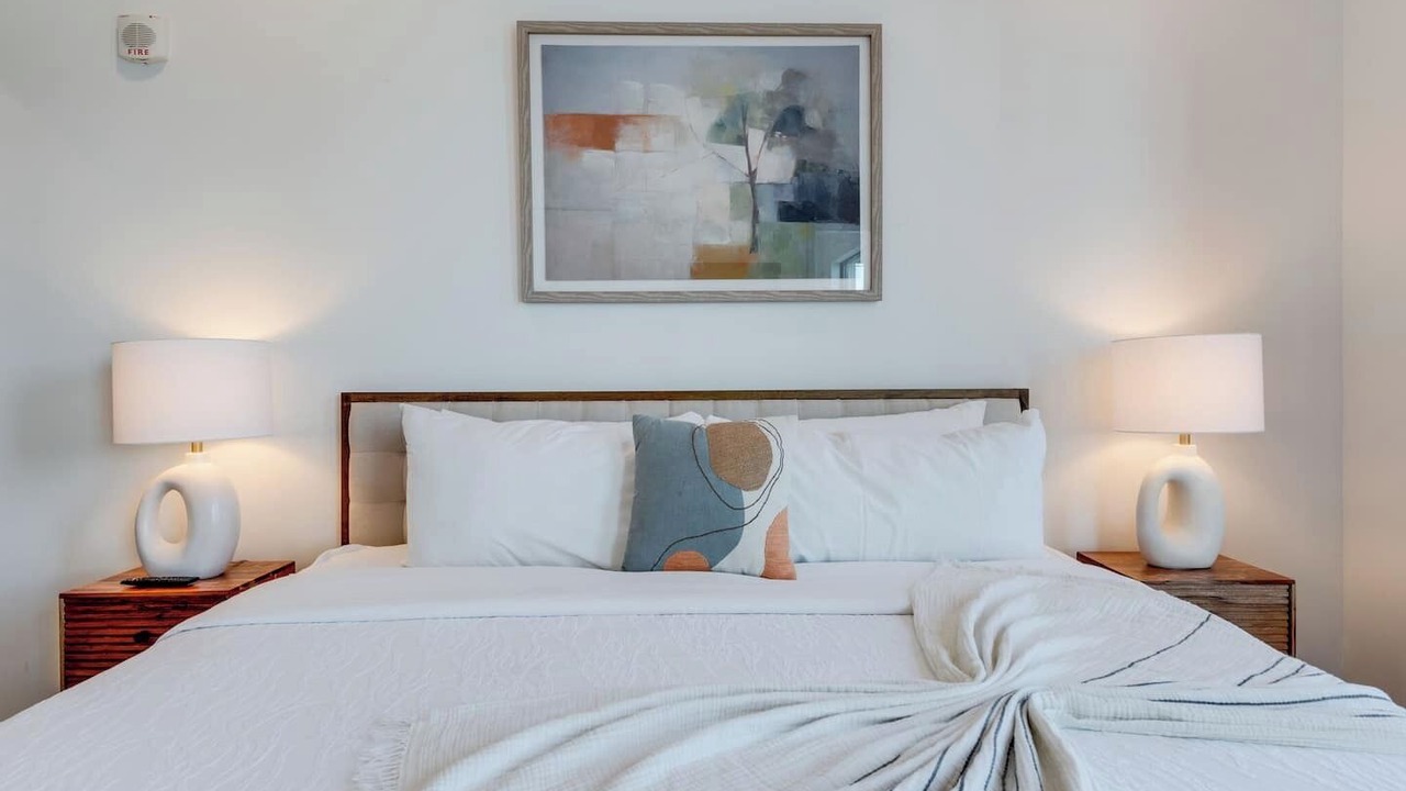 Photo of Bedroom in North Capitol