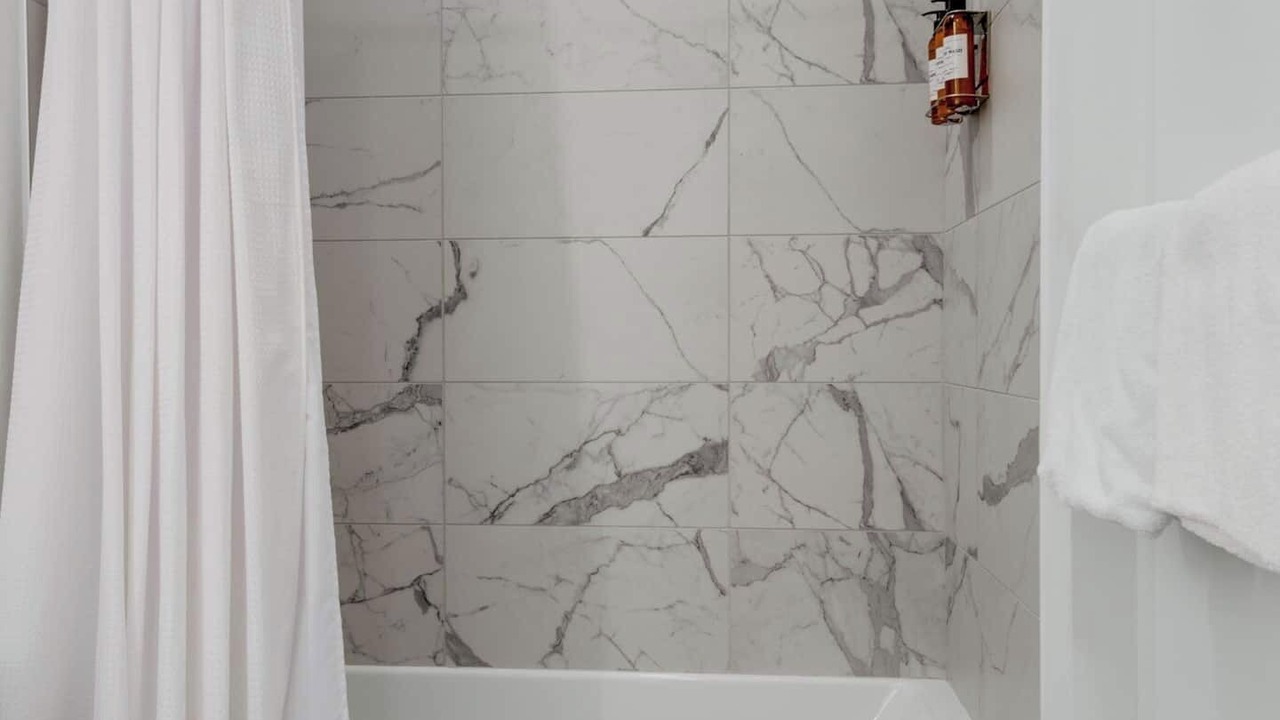 Photo of Bathroom in North Capitol
