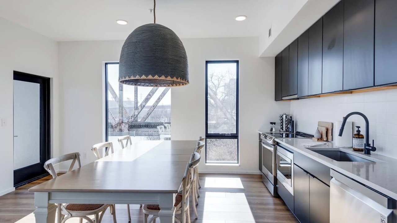 Photo of Kitchen in North Capitol