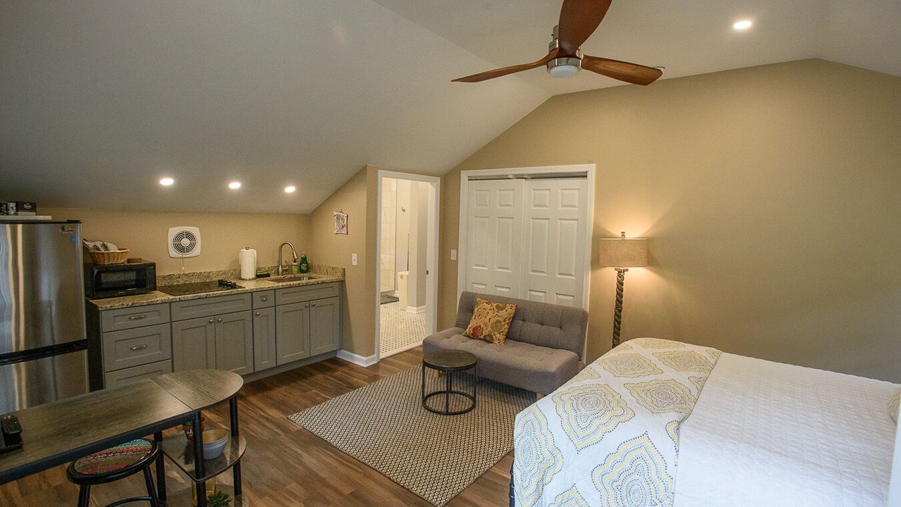 Photo of Bedroom in Wakefield-Peacedale