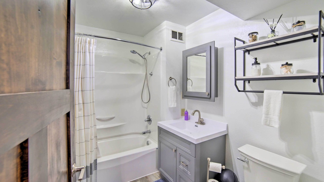 Photo of Bathroom in Goodman