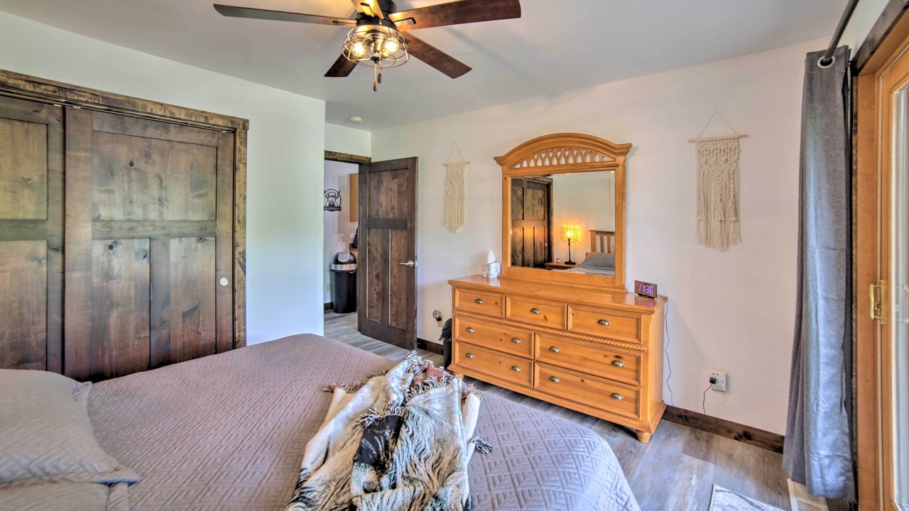 Photo of Bedroom in Goodman