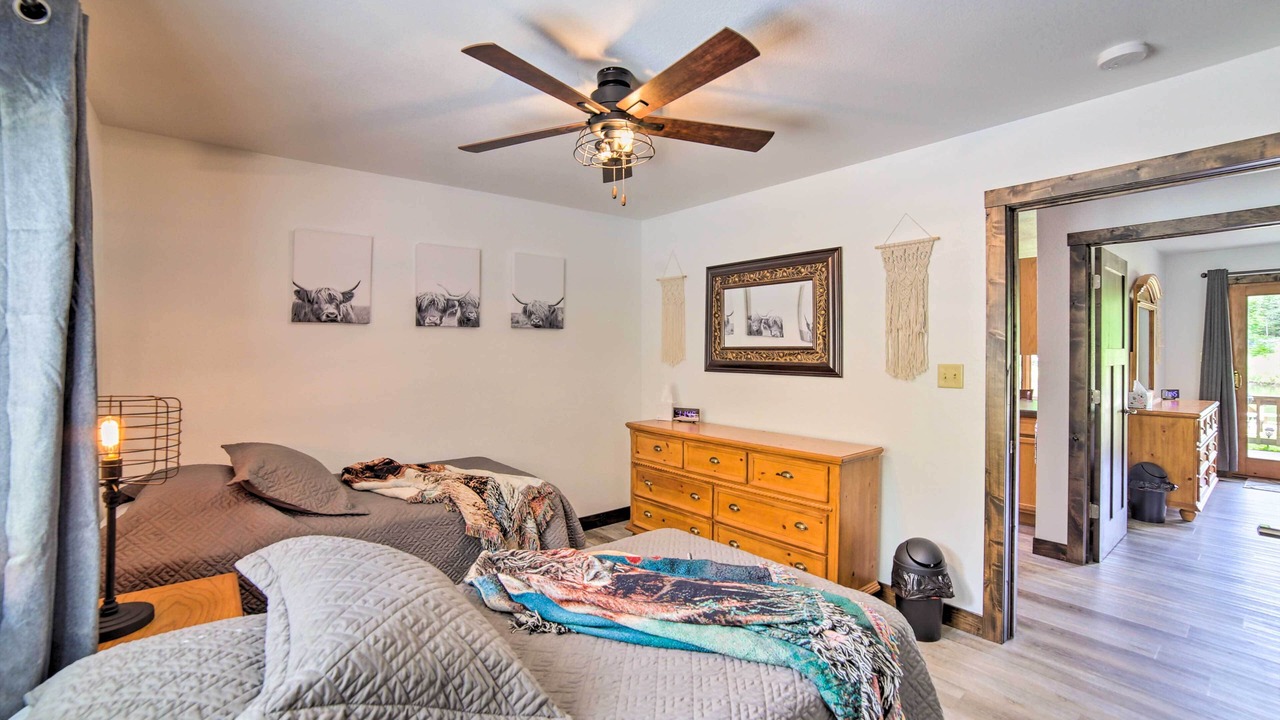 Photo of Bedroom in Goodman