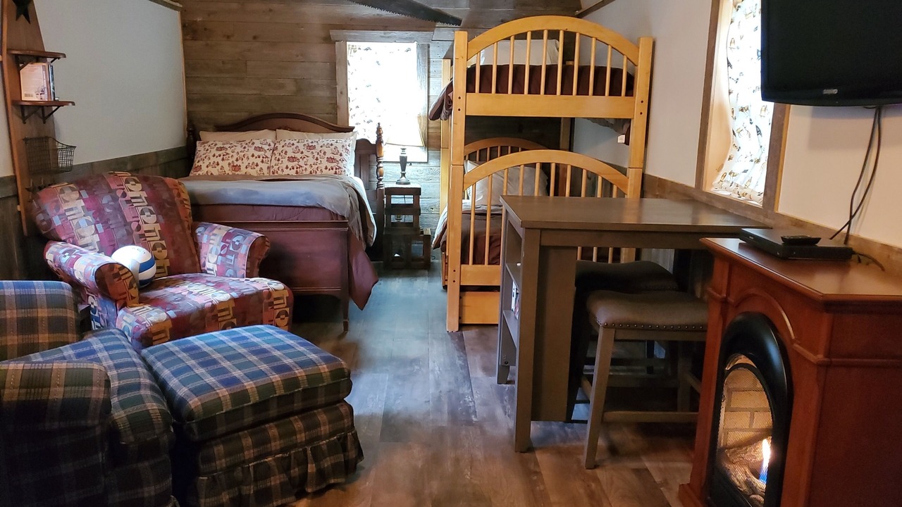 Photo of Bedroom in Goodman