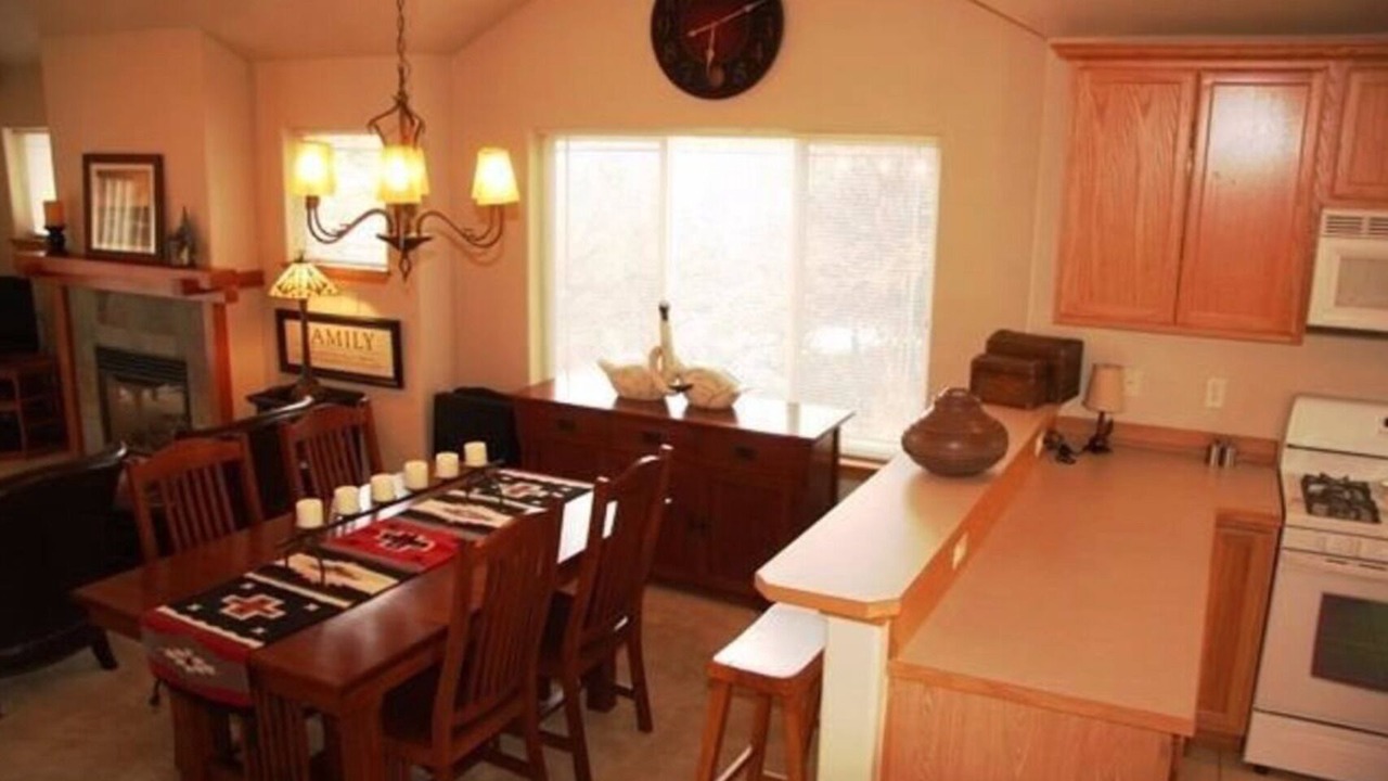 Photo of Kitchen in Klamath Falls
