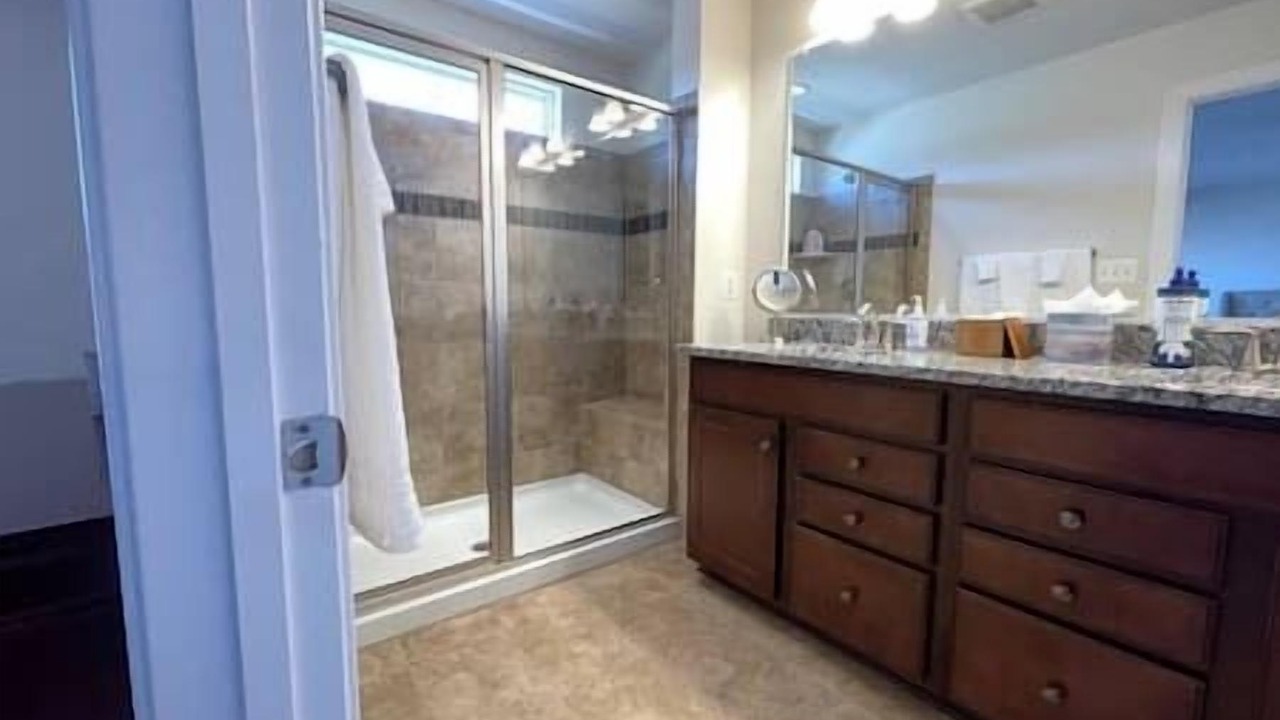 Photo of Bathroom in Chantilly