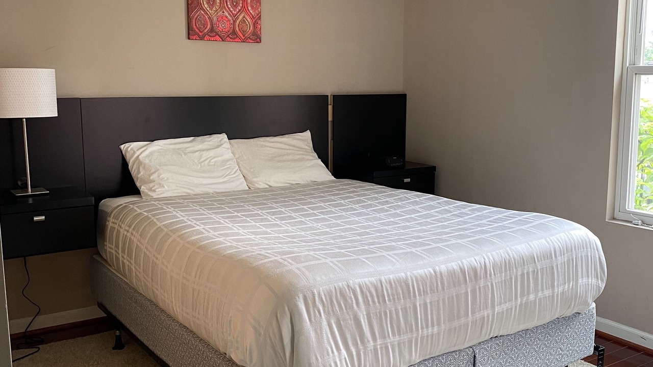 Photo of Bedroom in Shaw