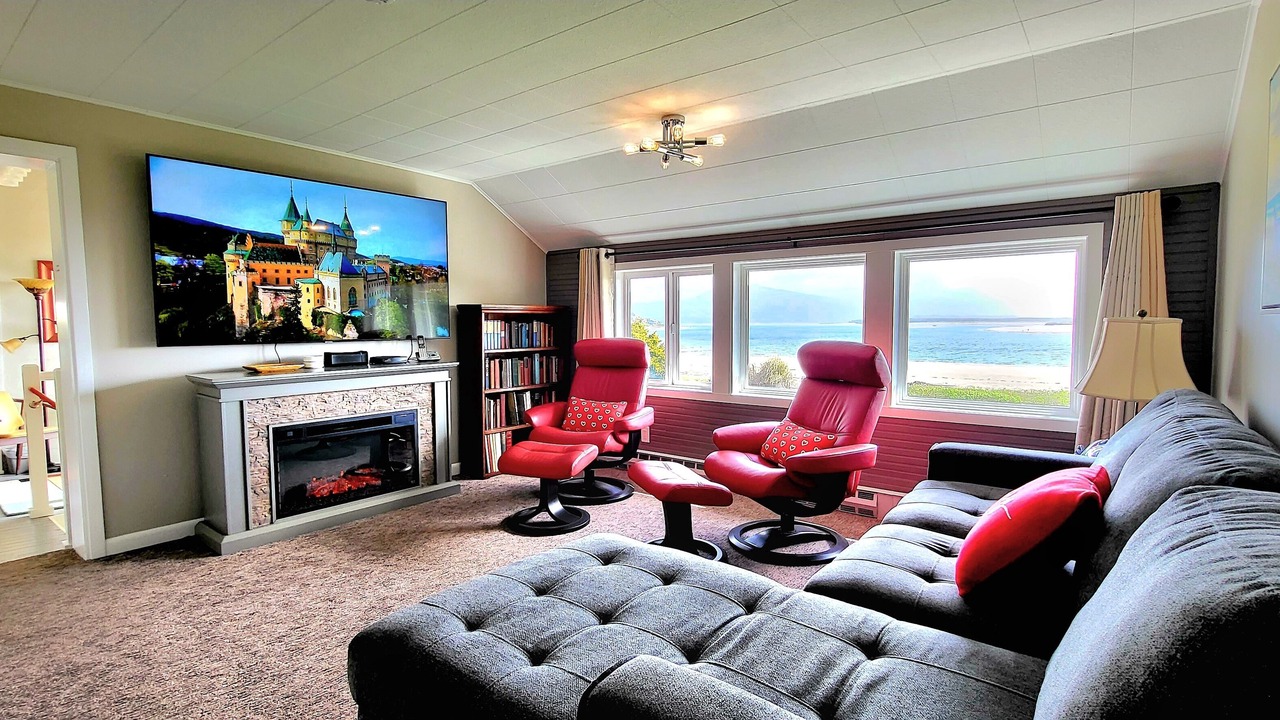 Photo of Livingroom in Netarts