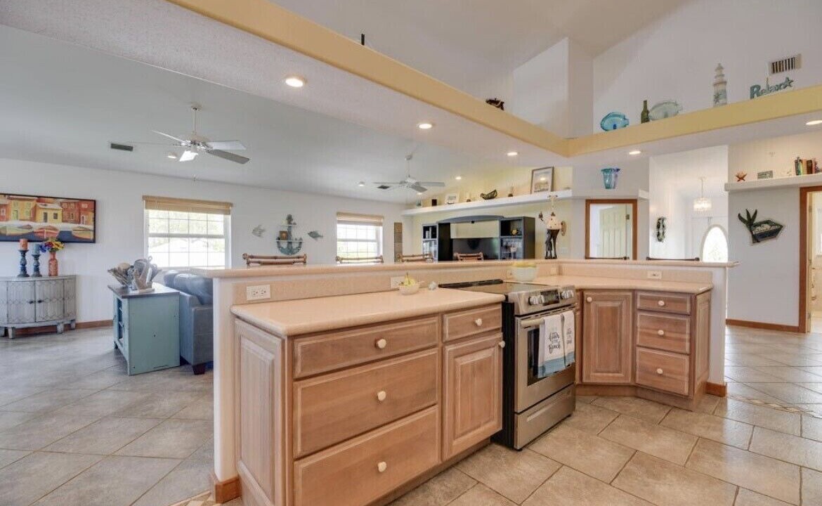 Photo of Kitchen in Cudjoe Key