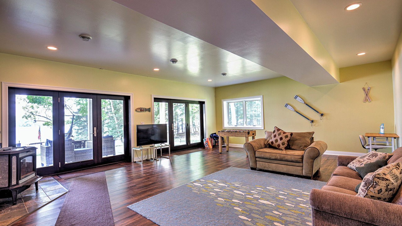 Photo of Livingroom in Iron River