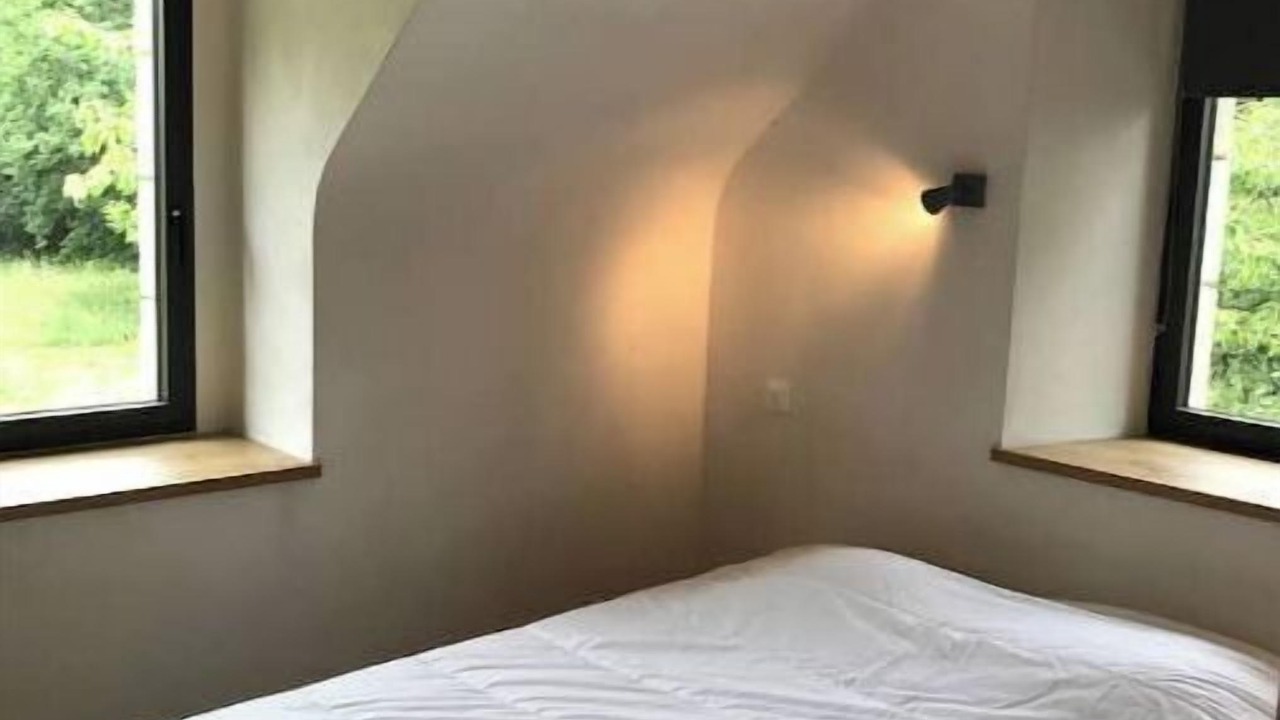 Photo of Bedroom in Locoal-Mendon