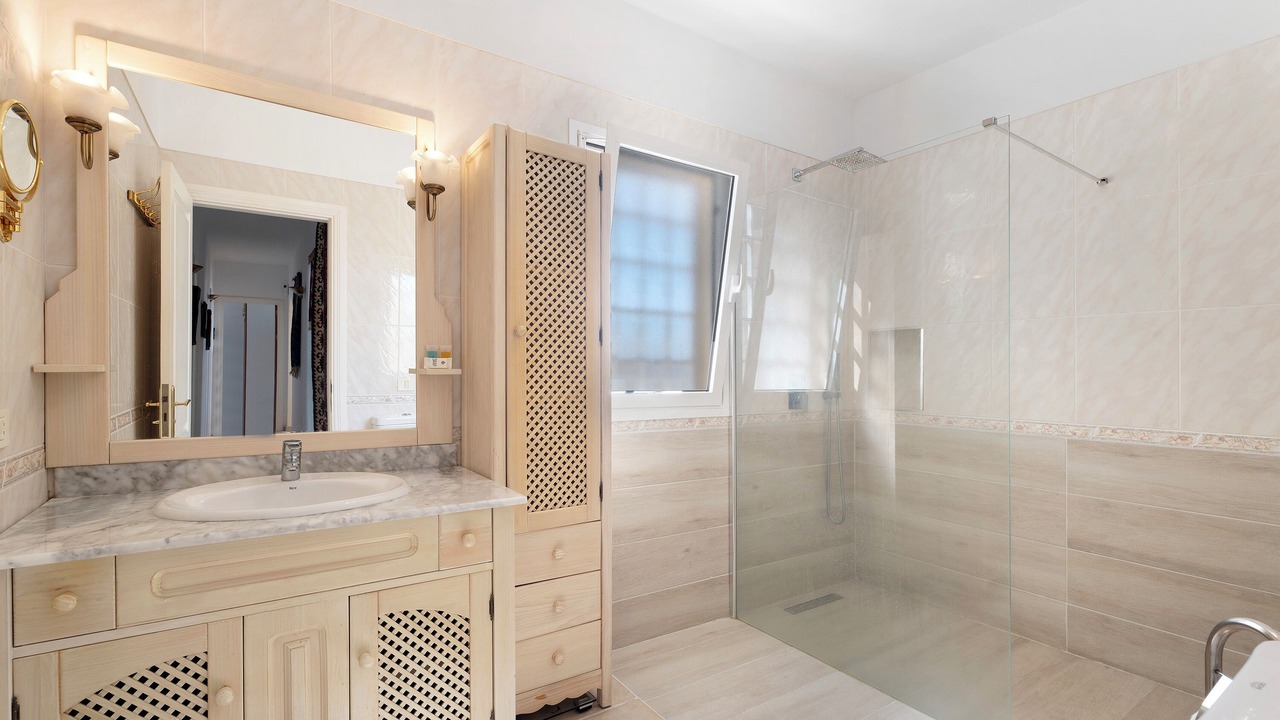 Photo of Bathroom in Puerto de Santiago