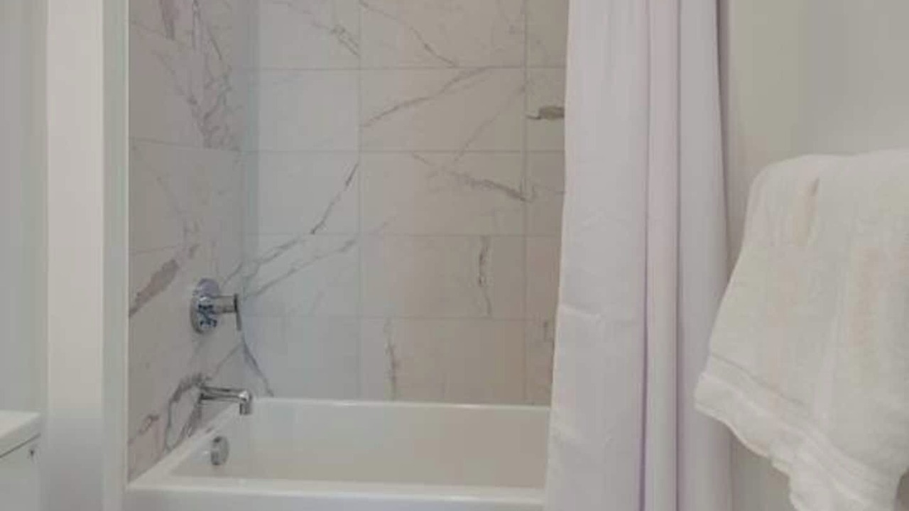Photo of Bathroom in North Capitol
