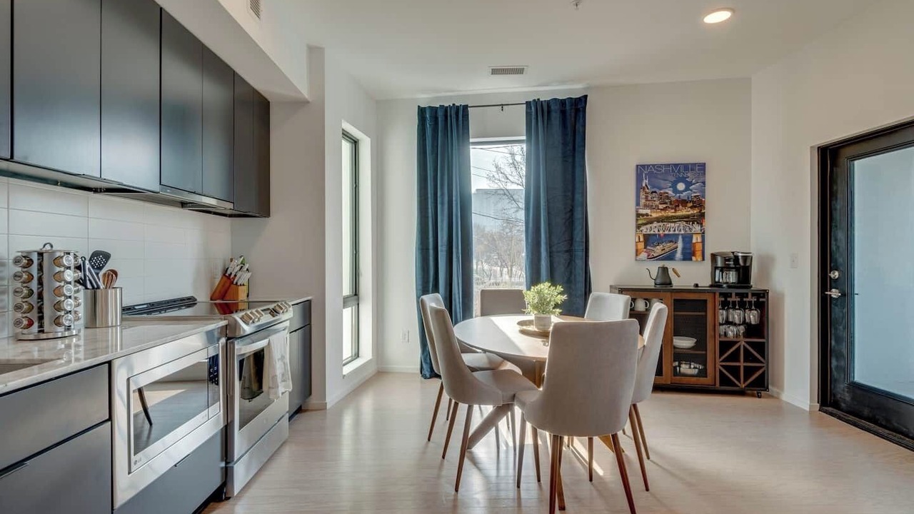 Photo of Kitchen in North Capitol